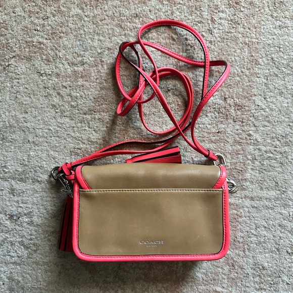 Coach Archive Tan and Hot Pink Crossbody Bag - Picture 2 of 4